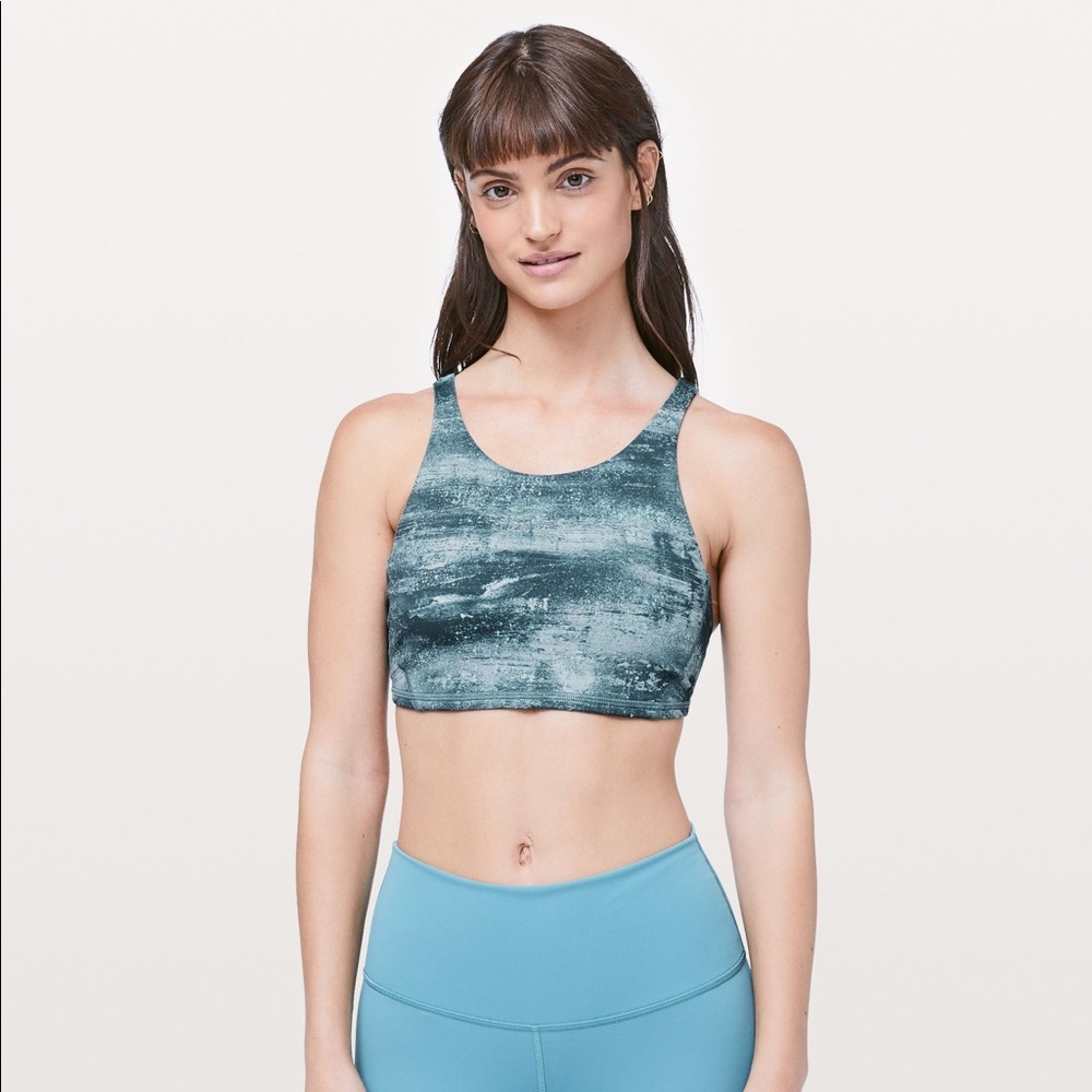 Lululemon Free To Be High Neck Bra